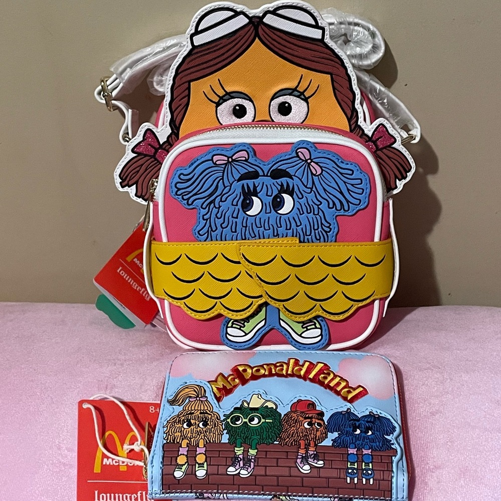 Sale! Loungefly McDonald's Birdie Crossbody Bag and wallet set New!